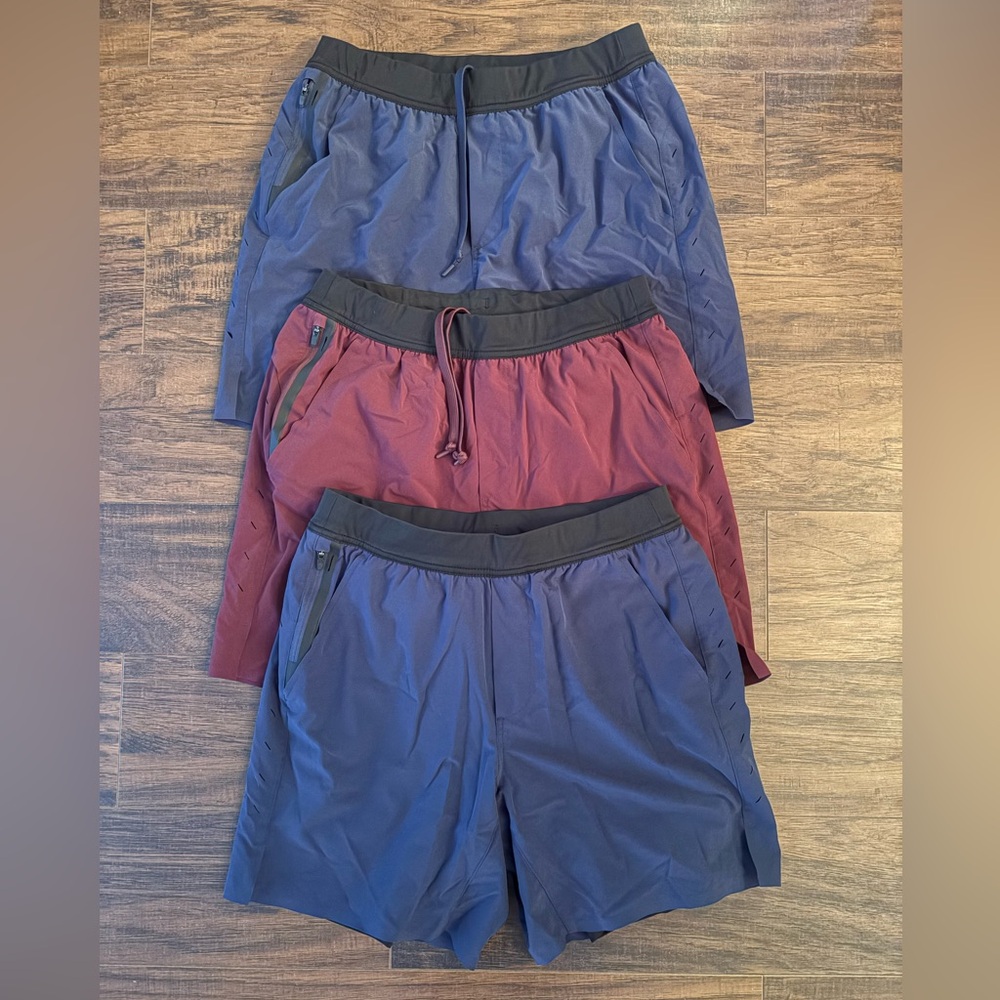 Ten Thousand The interval shorts Sz M